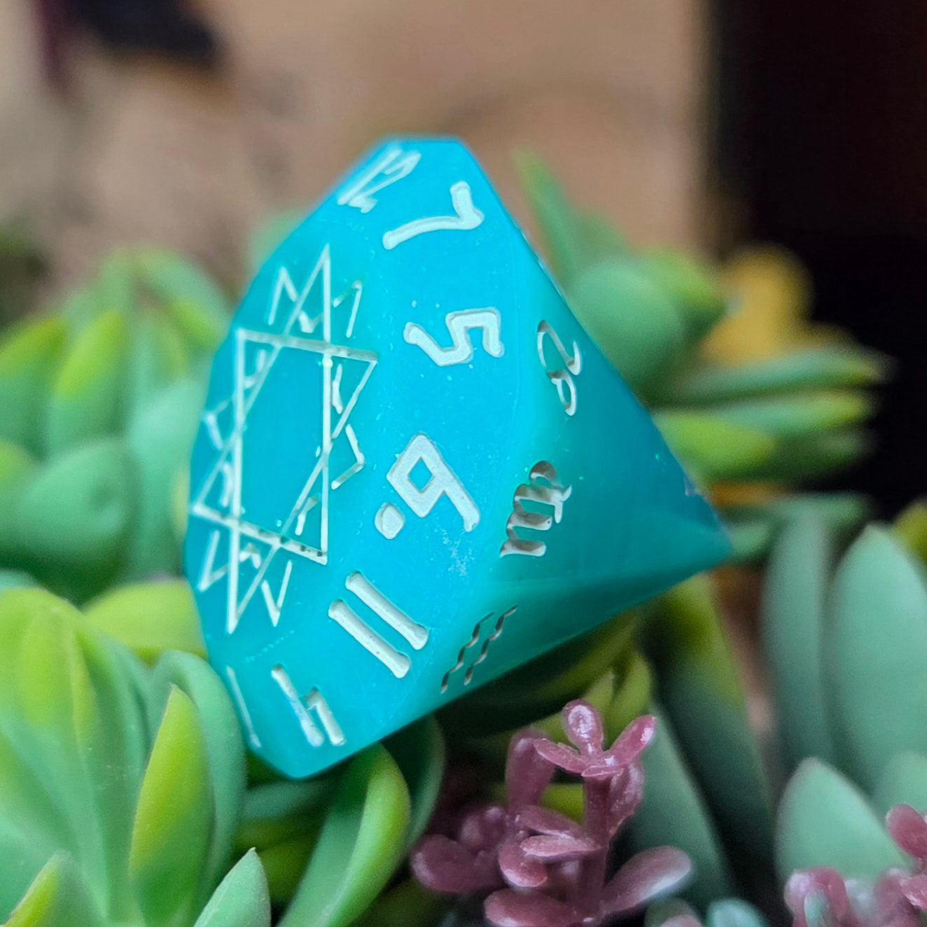 'Rainbow Diamonds' Zodiac D12 Gaming Dice