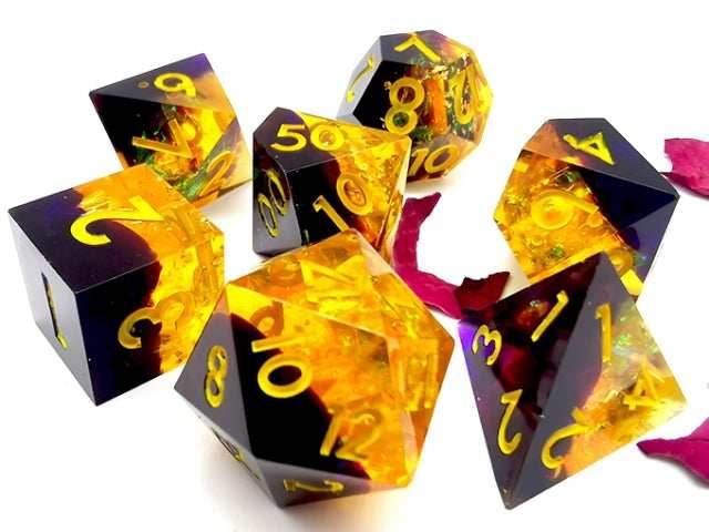 Starry Sky Yellow w/ Purple Shimmer 7-Dice Set Resin Sharp Edge RPG DND -