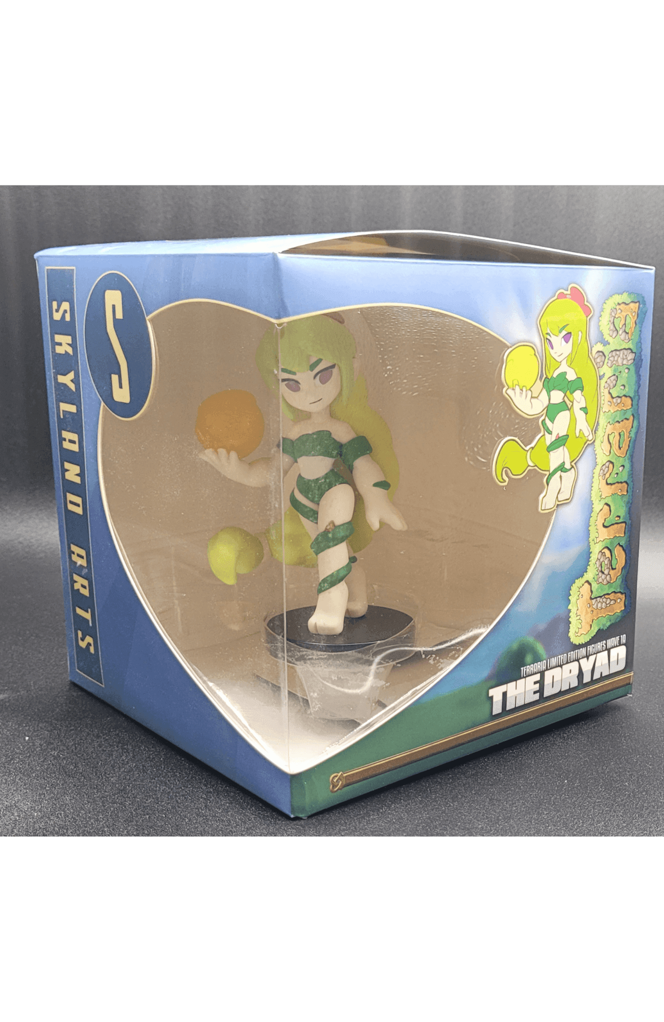 BACK IN STOCK in North America! Dryad Terraria Figure -