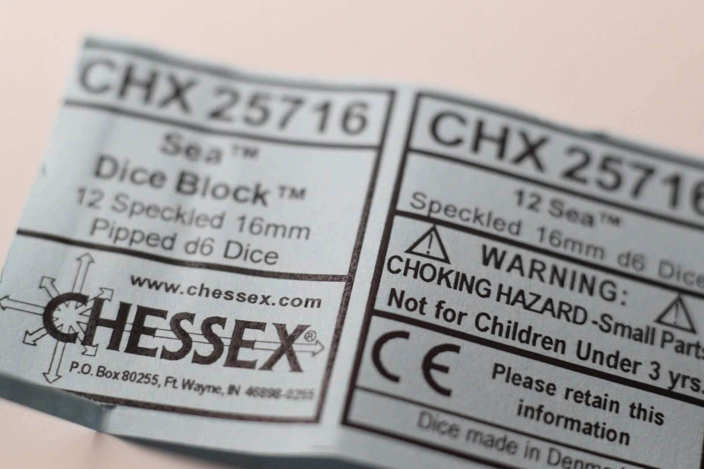 Sea Speckled 16mm D6 Pipped | Green/Blue/White (sold per die) -