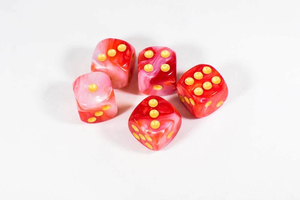 Red and White 16mm D6 Pipped Dice -