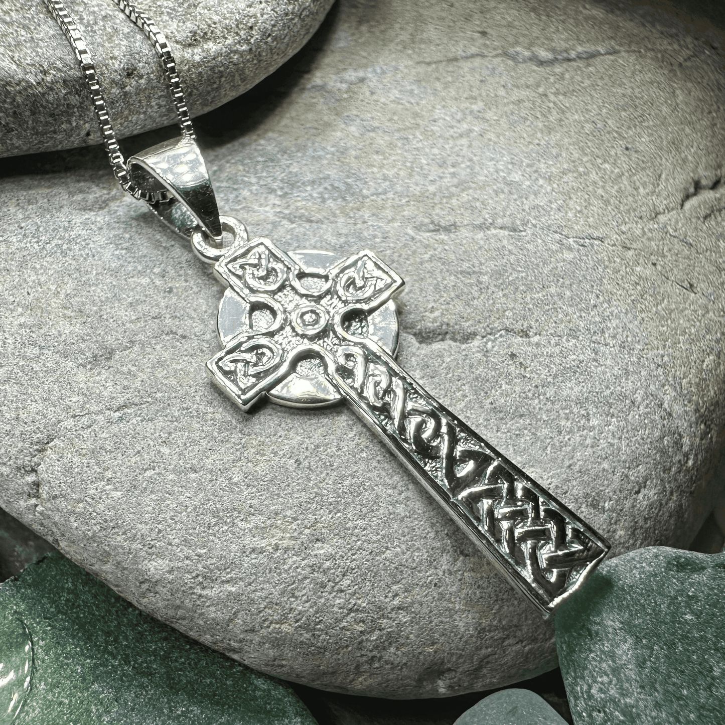 Simplicity Celtic Cross Necklace - 18