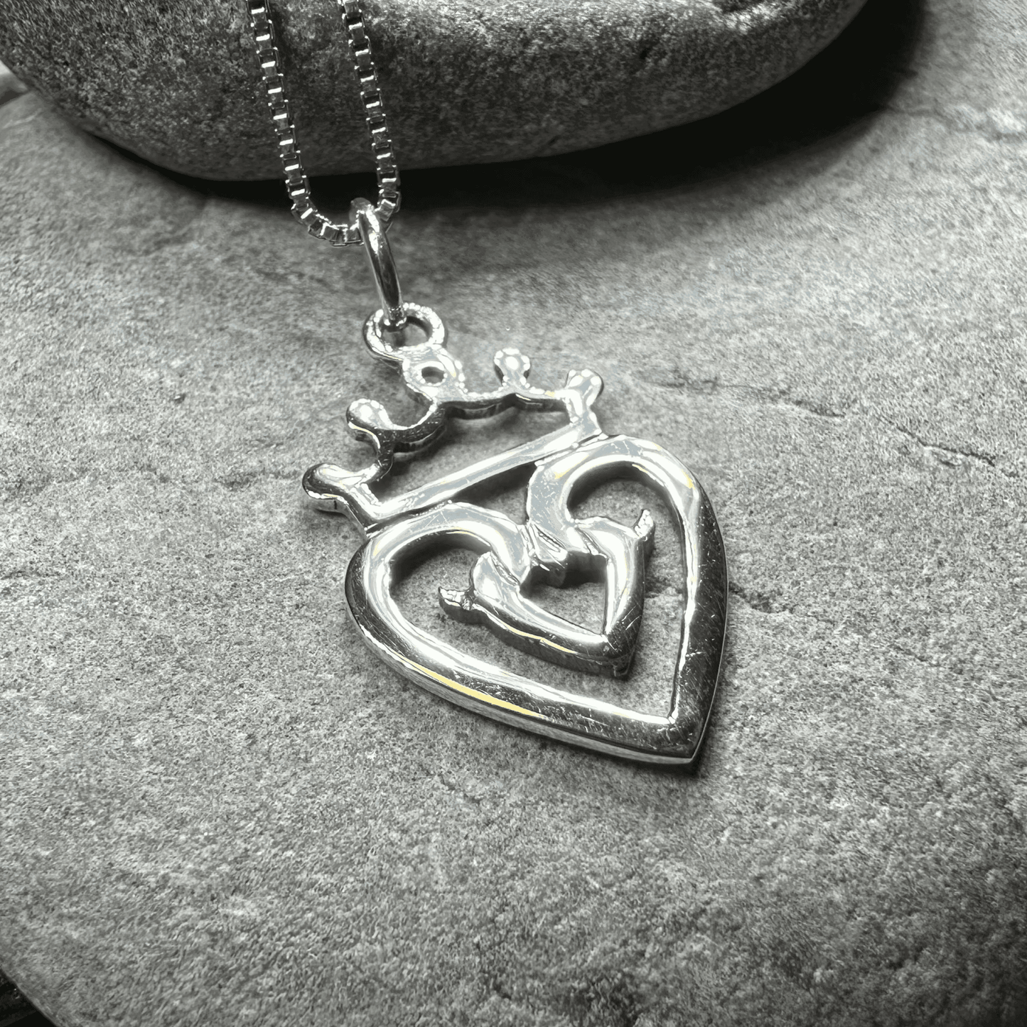 Highland Heart Luckenbooth Necklace - 18