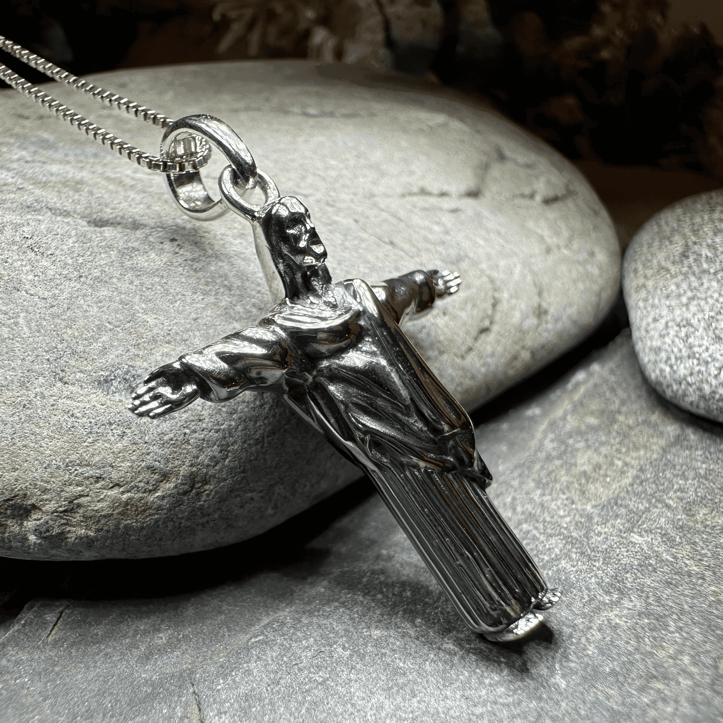 Christ the Redeemer Cross Necklace - 18