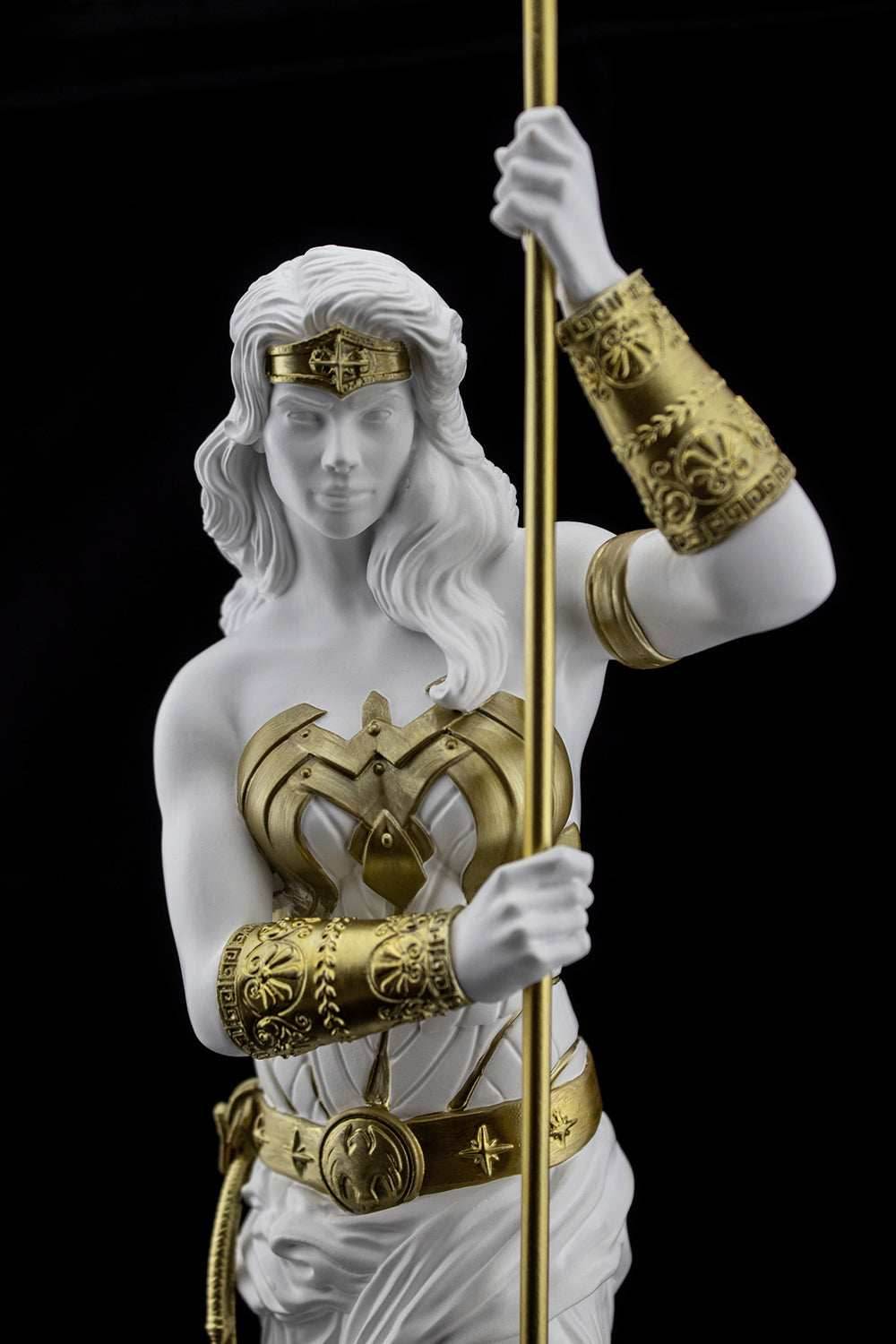 Wonder Woman: Princess of Themyscira Statue -