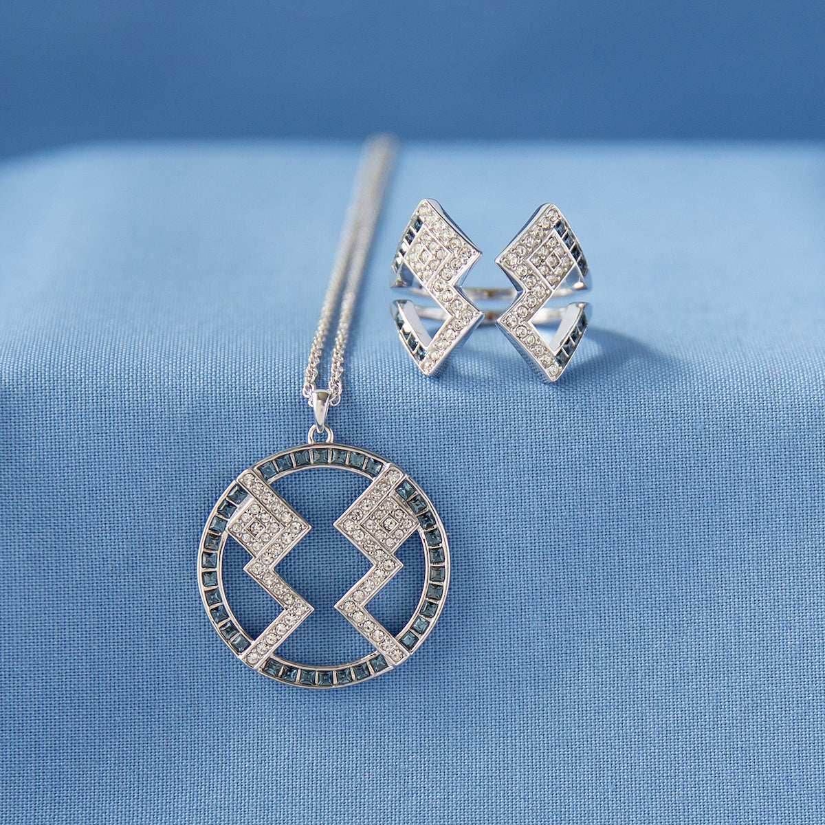 Star Wars X RockLove Ahsoka Tano Crystal Ring - Size 5