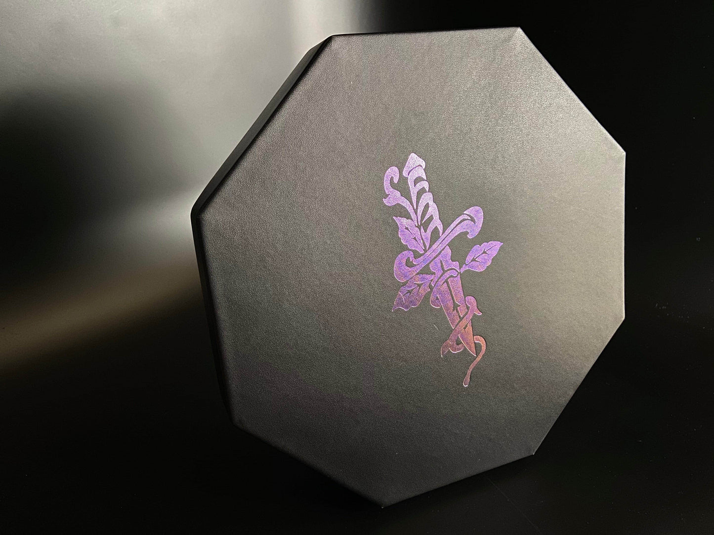 Color Shift Dice Tray Lid - Dagger Design -