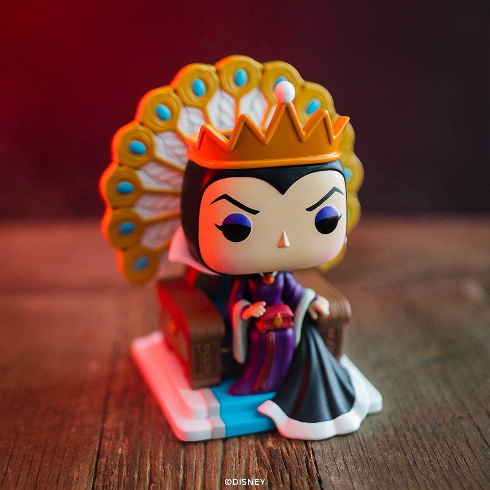 Funko Pop! Deluxe: Disney Villains - Evil Queen on Throne -