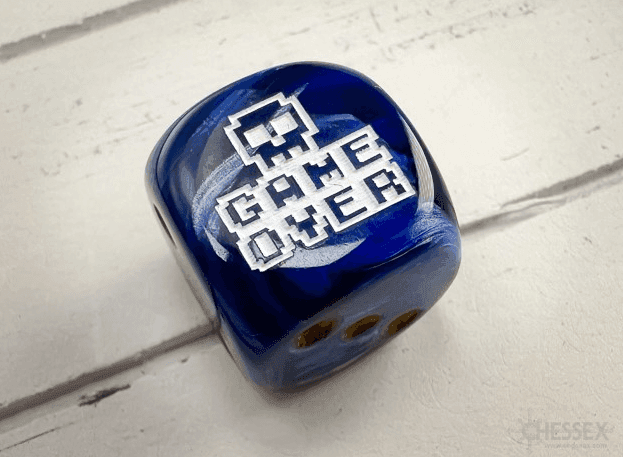 GAME OVER Pixel d6 (Dice colors are filled at random) | Pipped Dice 16mm -