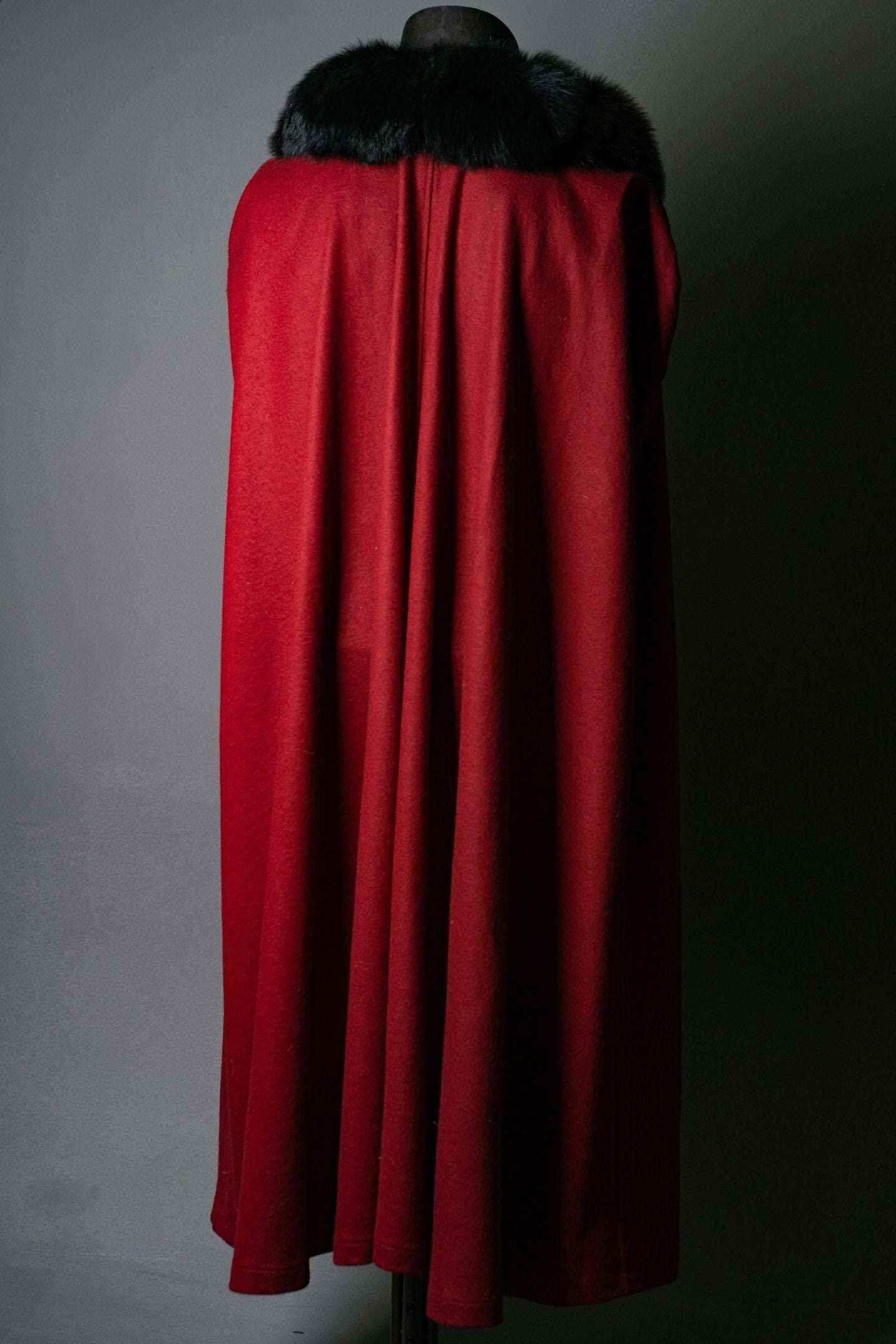 Dracula red cloak -