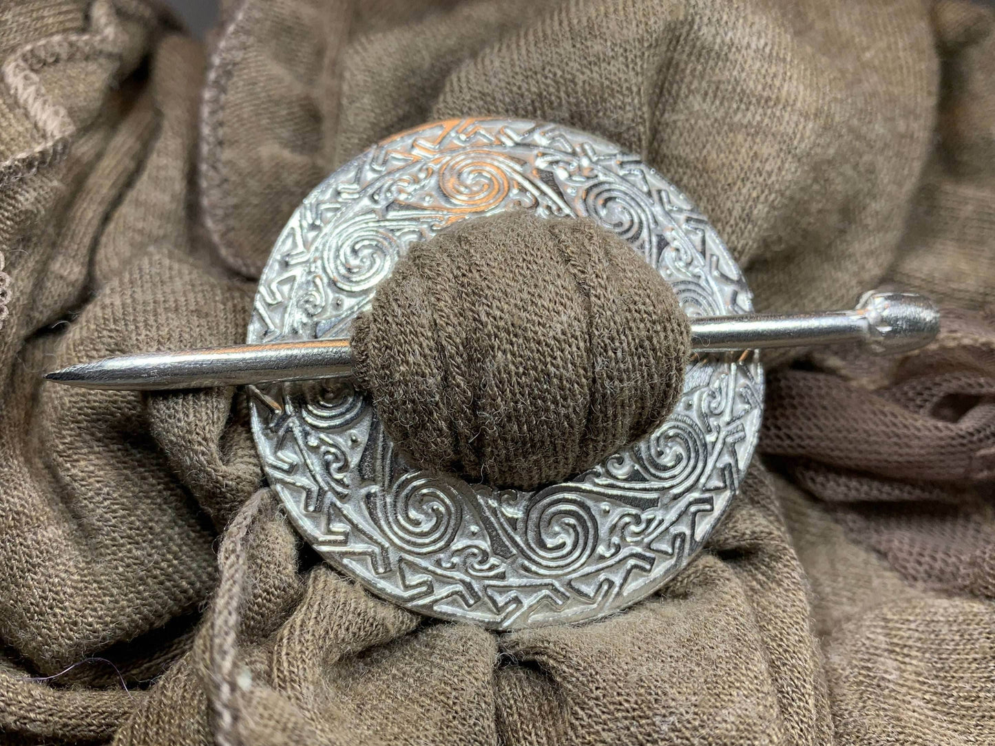 Isla Celtic Scarf Ring -