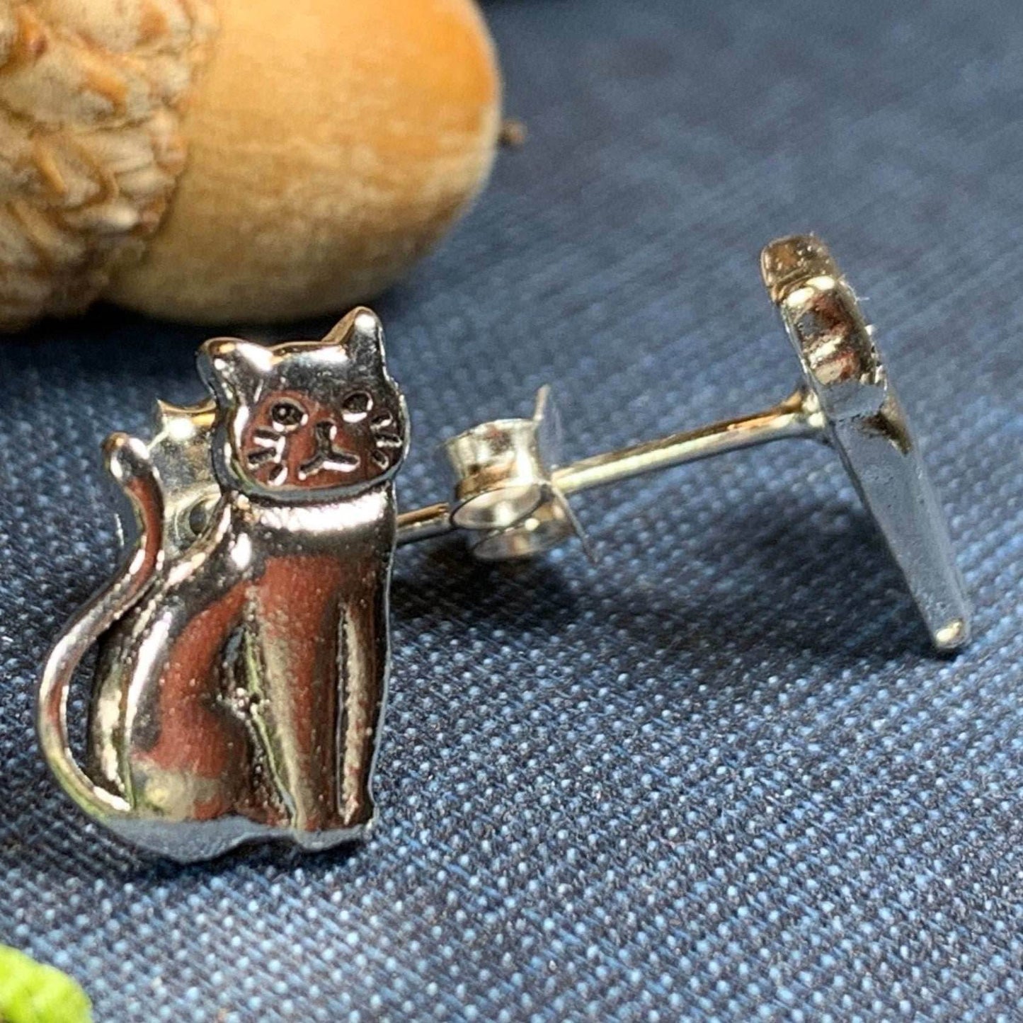 Curious Cat Stud Earrings -