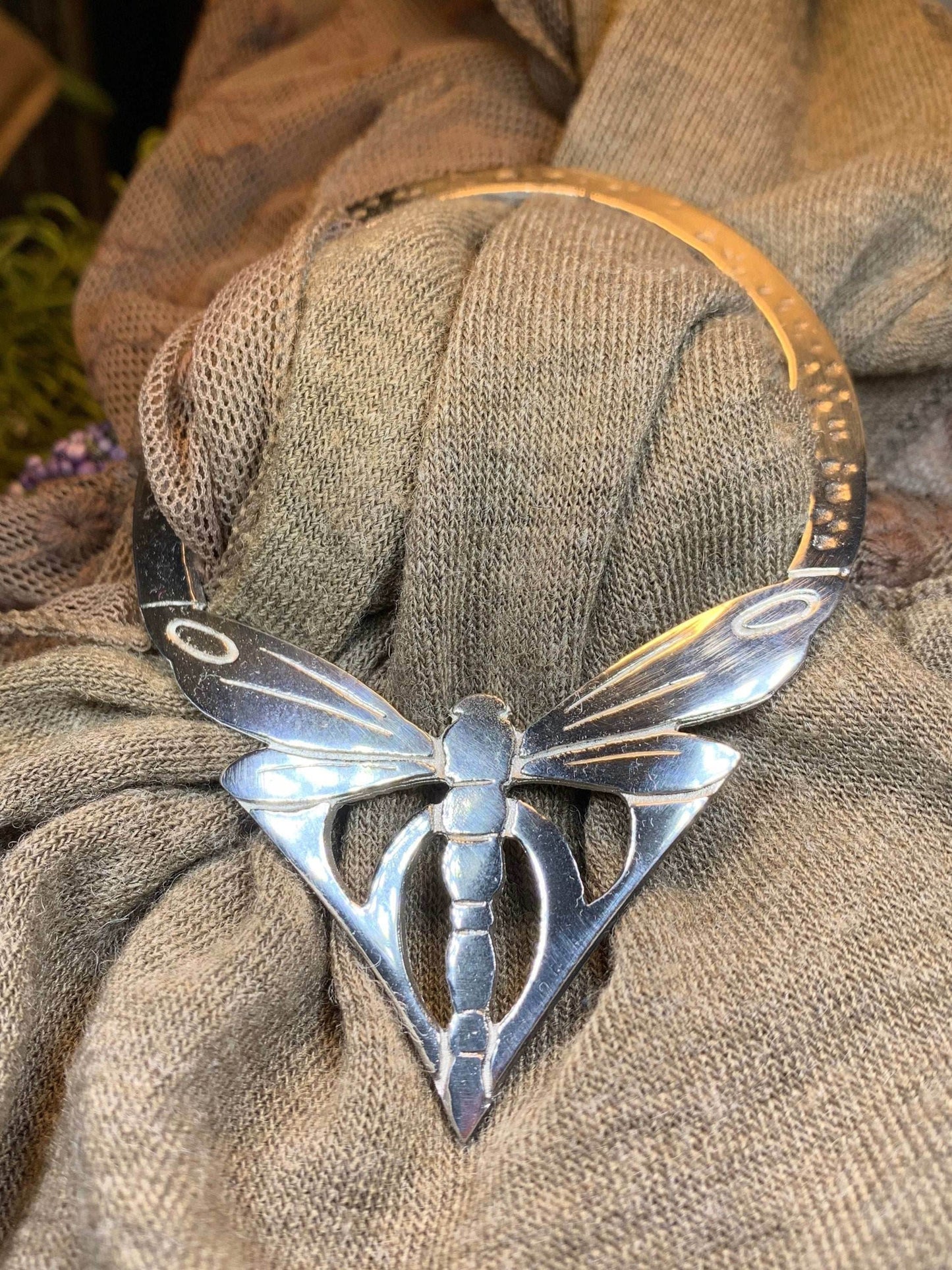 Pond Dancer Dragonfly Scarf Ring -