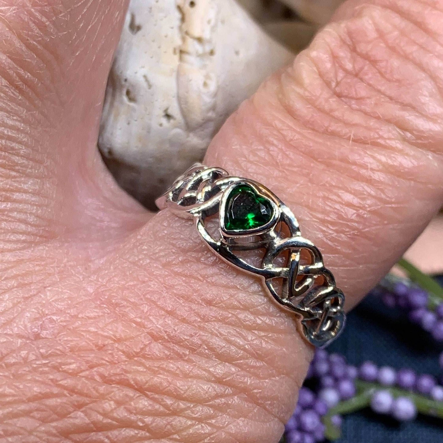 Amore Celtic Heart Ring - 4
