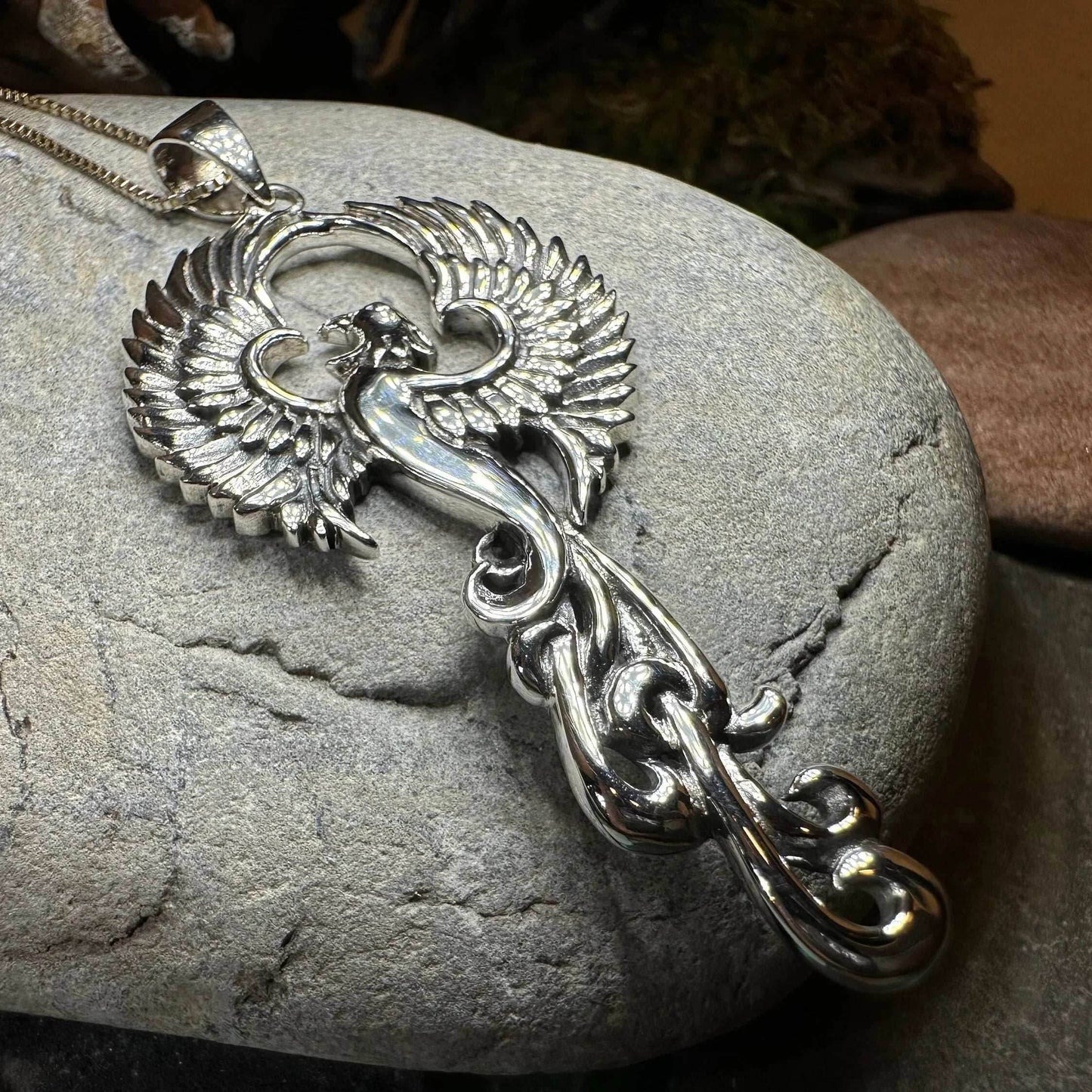 Glorious Phoenix Necklace - 18