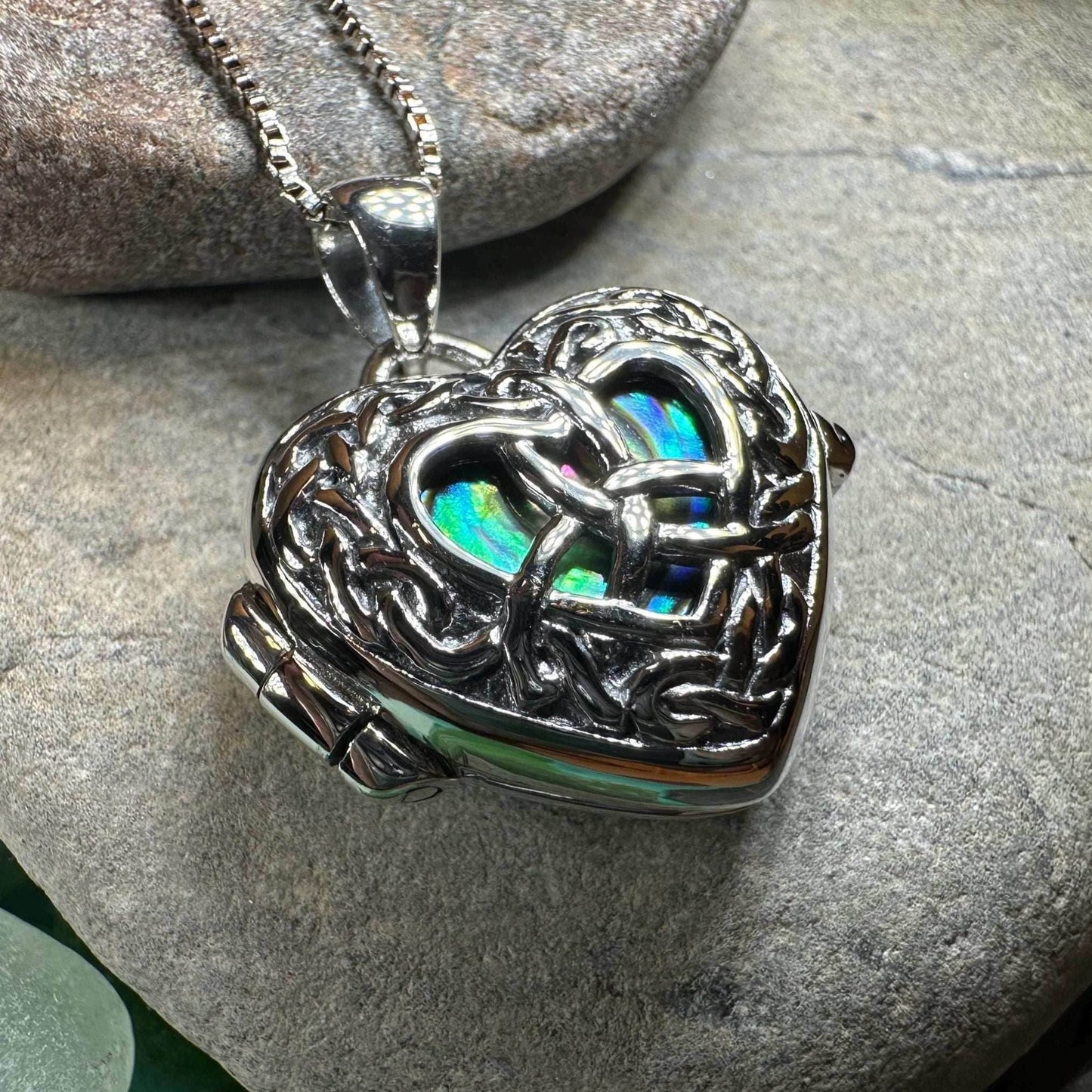 Adoration Trinity Knot Locket Necklace - 18 / Abalone