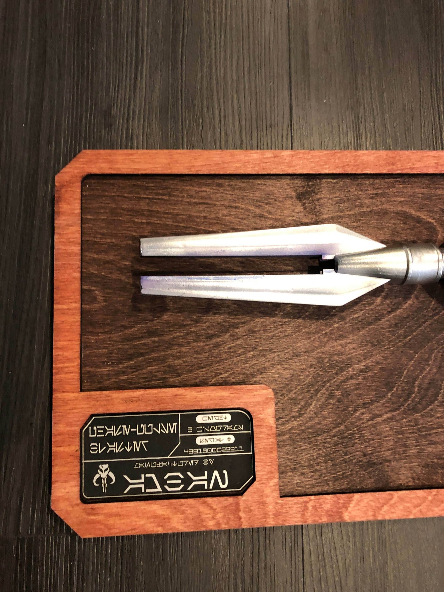 Mandalorian Amban Phase-Pulse Blaster Plaque -