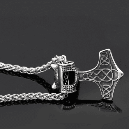 Vikings Bear Head Mjolnir Pendant Necklace -