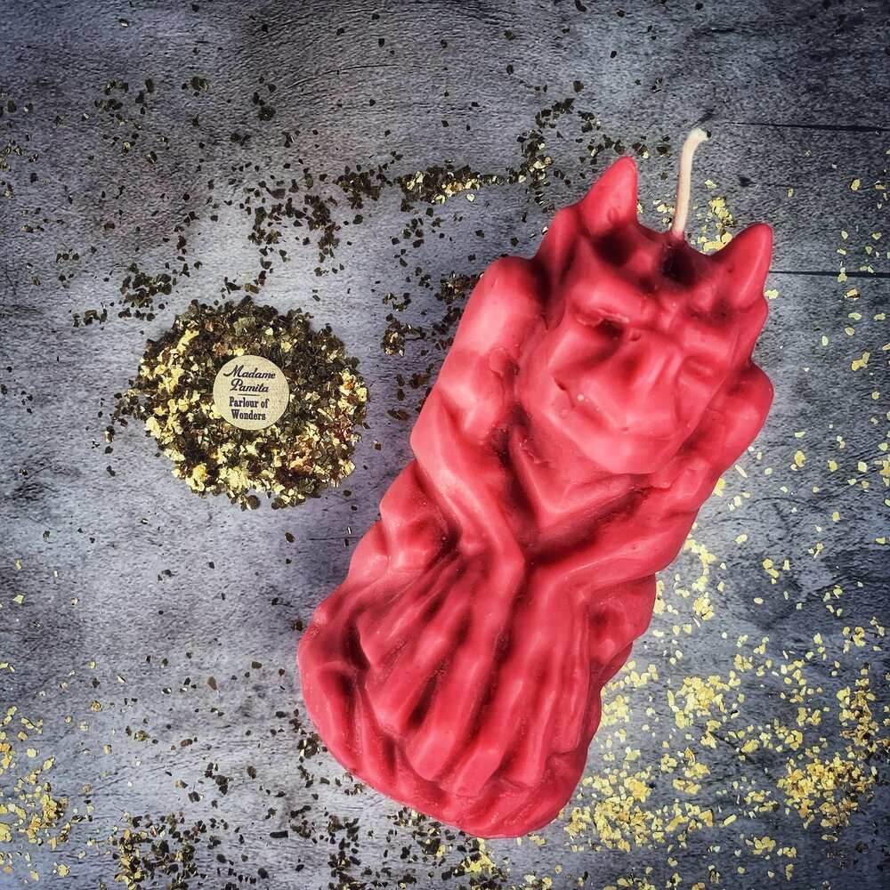 Beeswax Gargoyle Protector Spell Candle - Pink (Protecting Friends/Family)