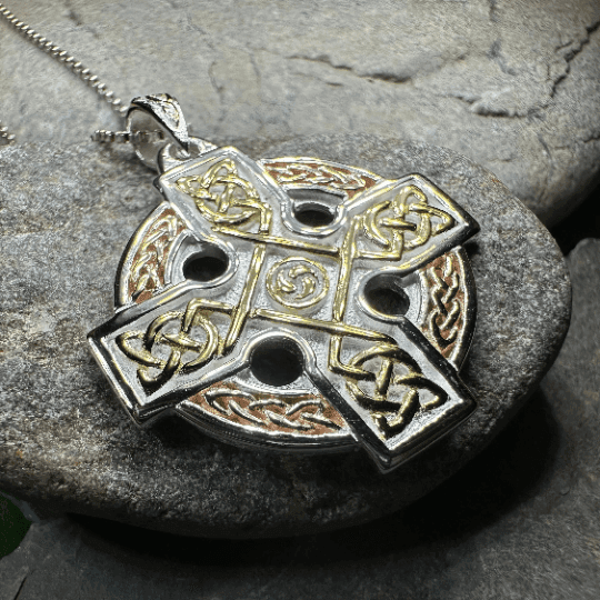 Bellavary Celtic Cross Necklace - 18