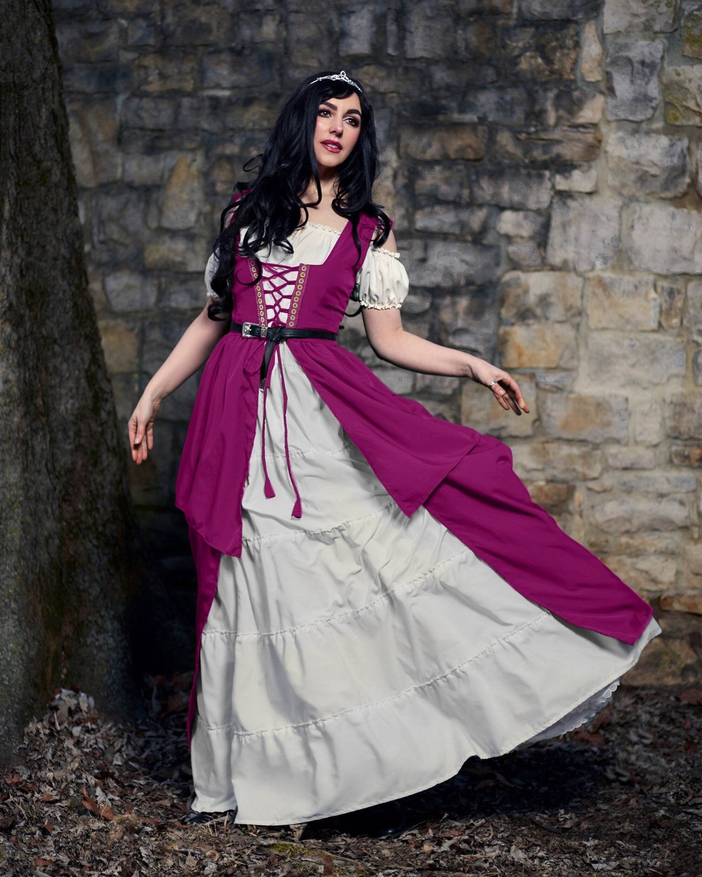 Renaissance Faire Layered Full Costume Fitted Lace-up Irish Dress with Capped Sleeve Chemise - Orchid / XXS/XS