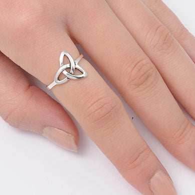 Echo Trinity Knot Ring - 6