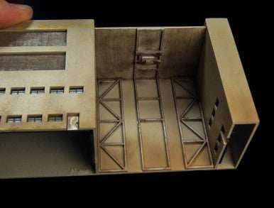 Mech Hangar / Shop (15mm Version)(MDF) - 15MMDF114 - 