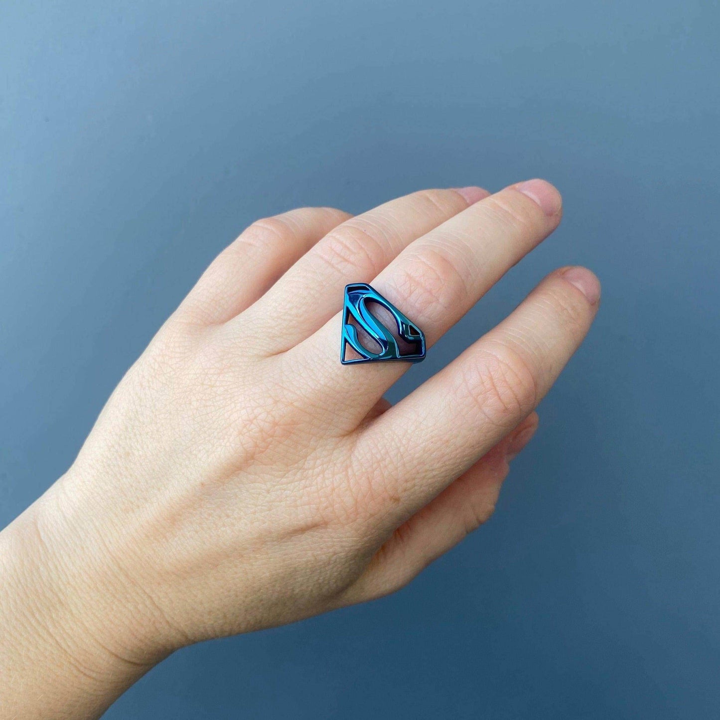DC Comics™ Superman Ring - Abyss / 7
