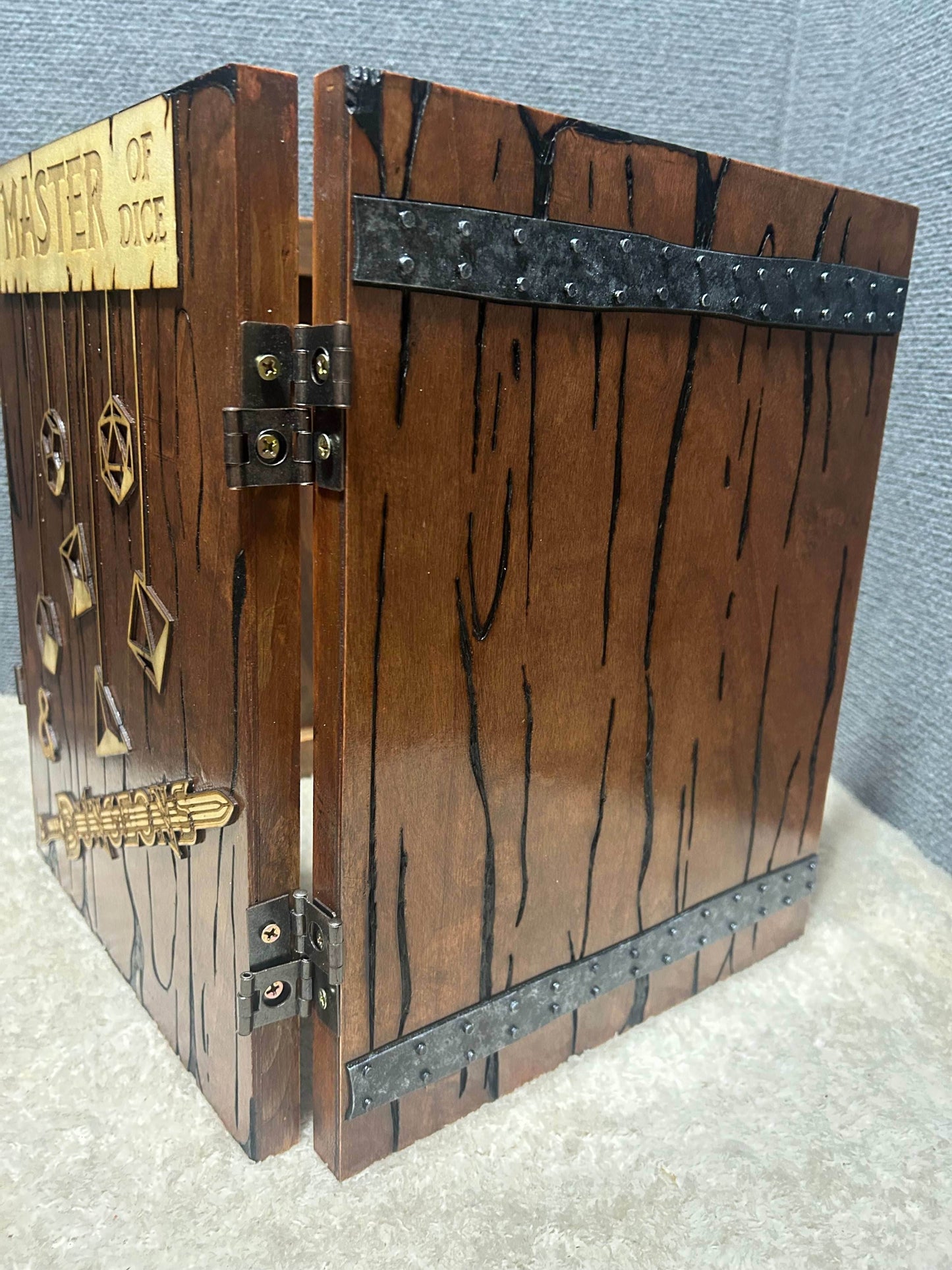 GM Screen / DM Screen - 