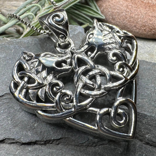 Celtic Wolf Love Necklace - 18