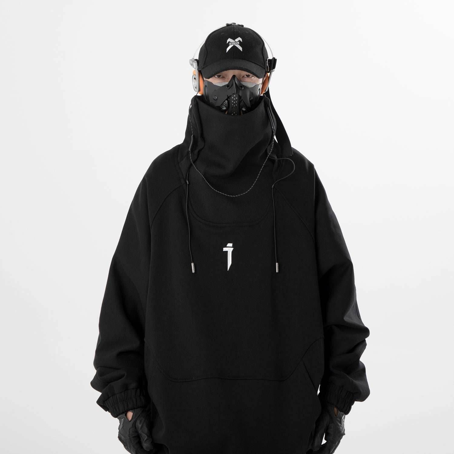HiH49 Precision High Neck Black Sweater - M