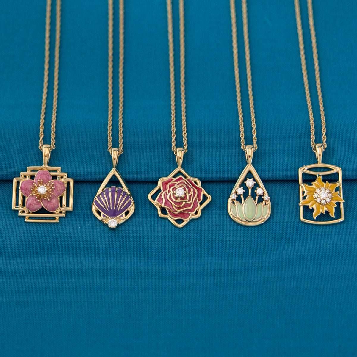 Disney X RockLove BEAUTY AND BEAST Belle Keepsake Necklace - Sterling Silver
