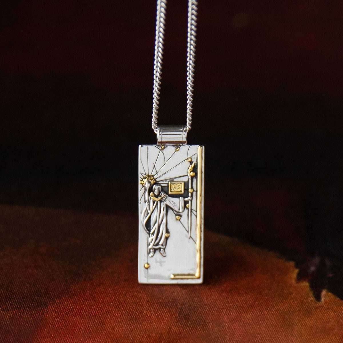 Magic: The Gathering X RockLove Urzas Saga Necklace - 