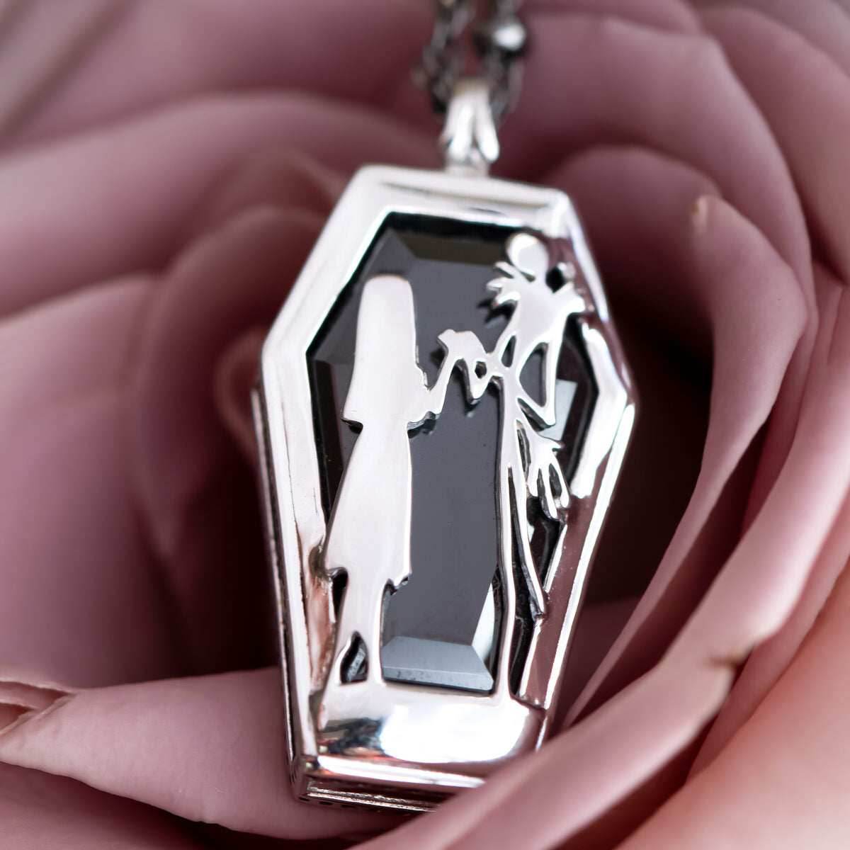 Disney X RockLove THE NIGHTMARE BEFORE CHRISTMAS Jack & Sally Necklace - 