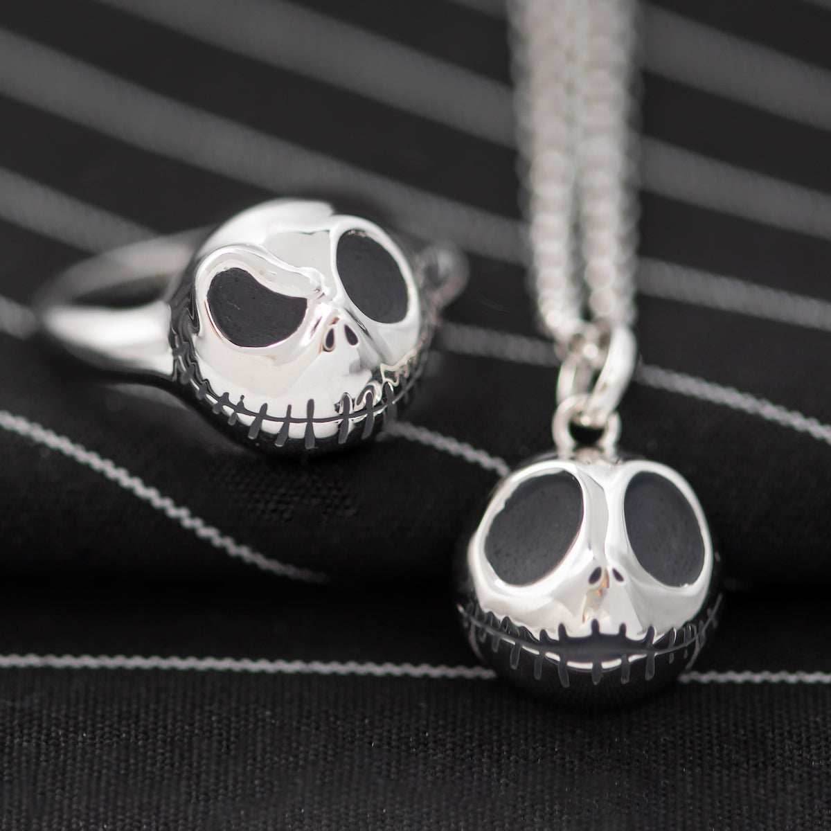Disney X RockLove THE NIGHTMARE BEFORE CHRISTMAS Jack Skellington Necklace - 