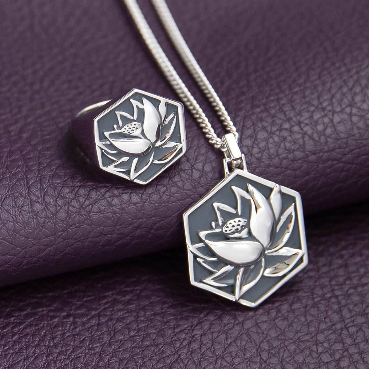 Magic: The Gathering X RockLove Black Lotus Medallion - 