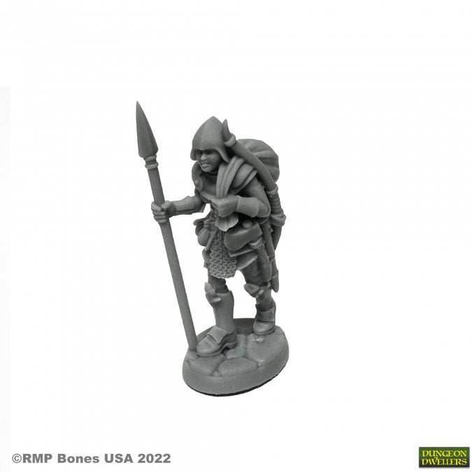 Dungeon Dwellers: Overladen Henchwoman Marina - 