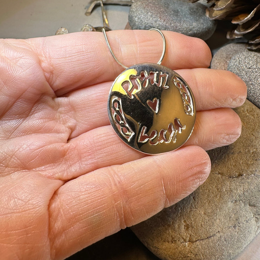 Gaelic "Little Kisses" Necklace