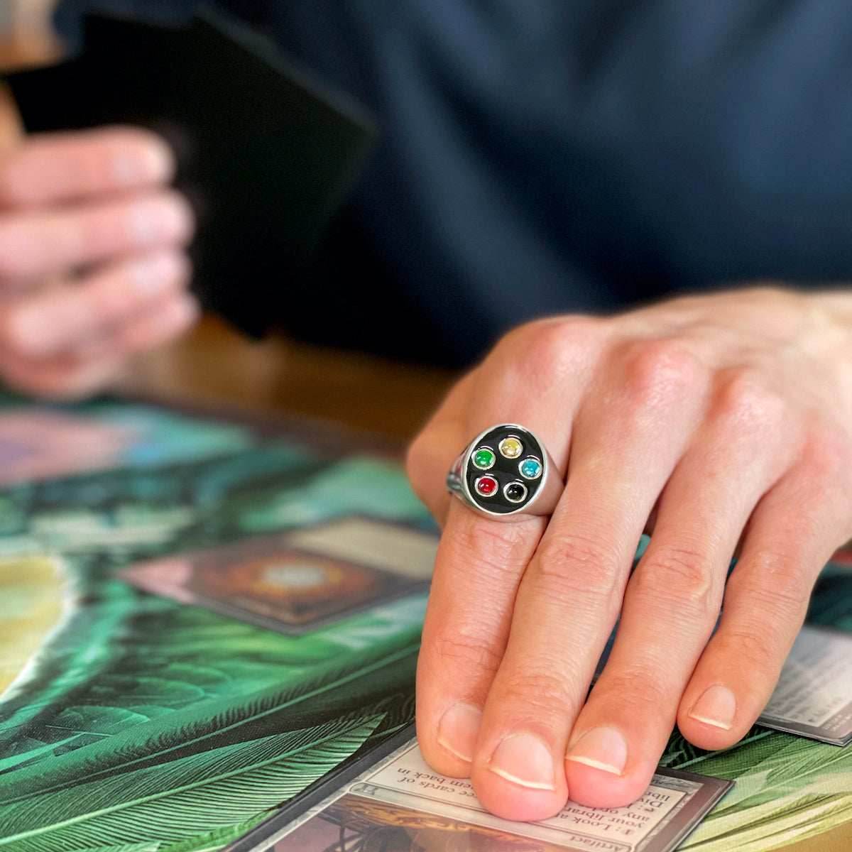 Magic: The Gathering X RockLove Pip Signet Ring - Size 6