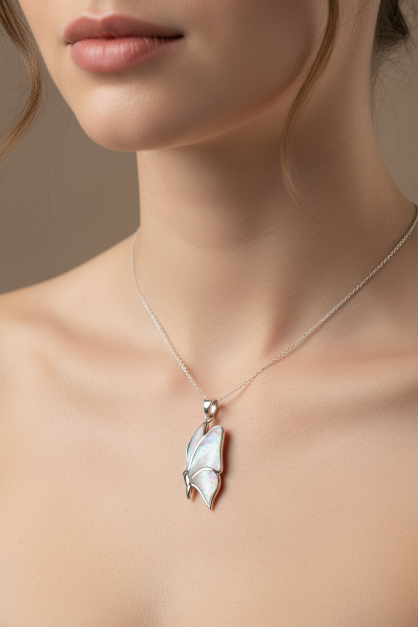 Sara Butterfly Necklace