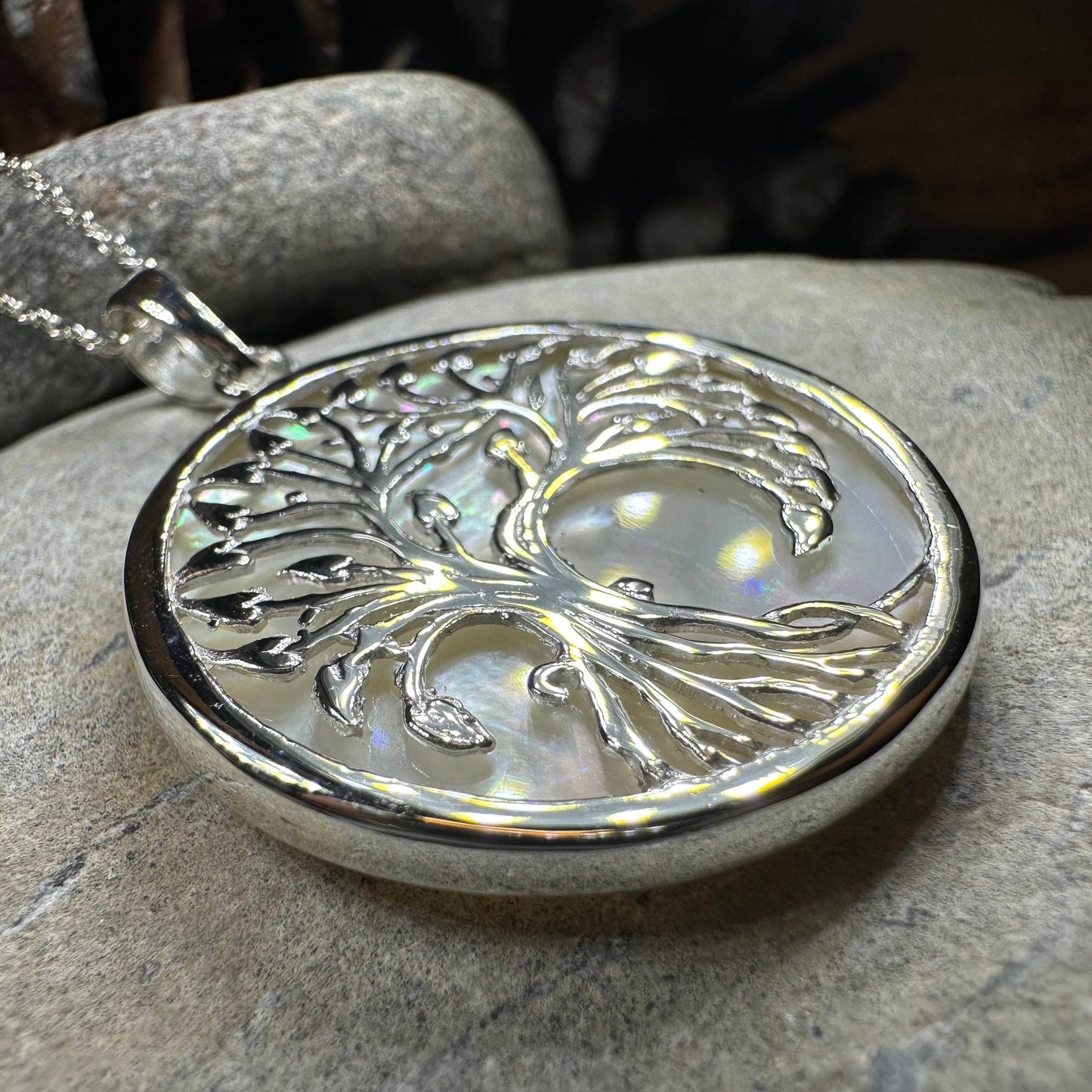 Arianrhod Tree of Life Shell Necklace - Mother of Pearl