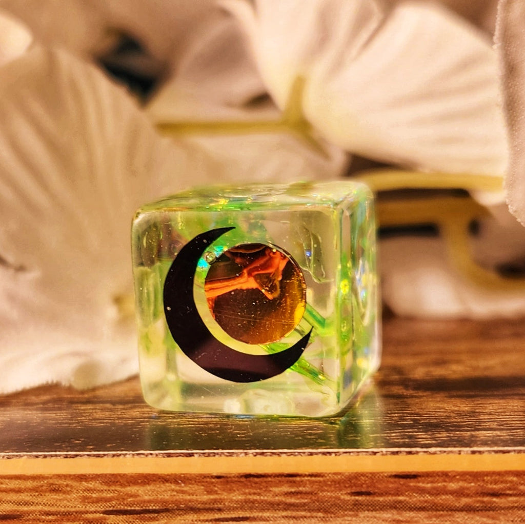 Orym Critical Role OC Inspired Green Colorshifting Handmade Resin Individual D6 Gaming Dice TTRPG