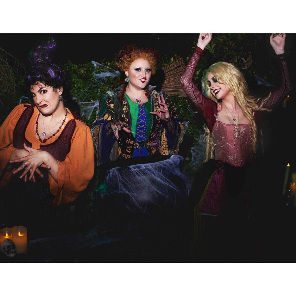 Disney X RockLove HOCUS POCUS Amok Cauldron Necklace - 