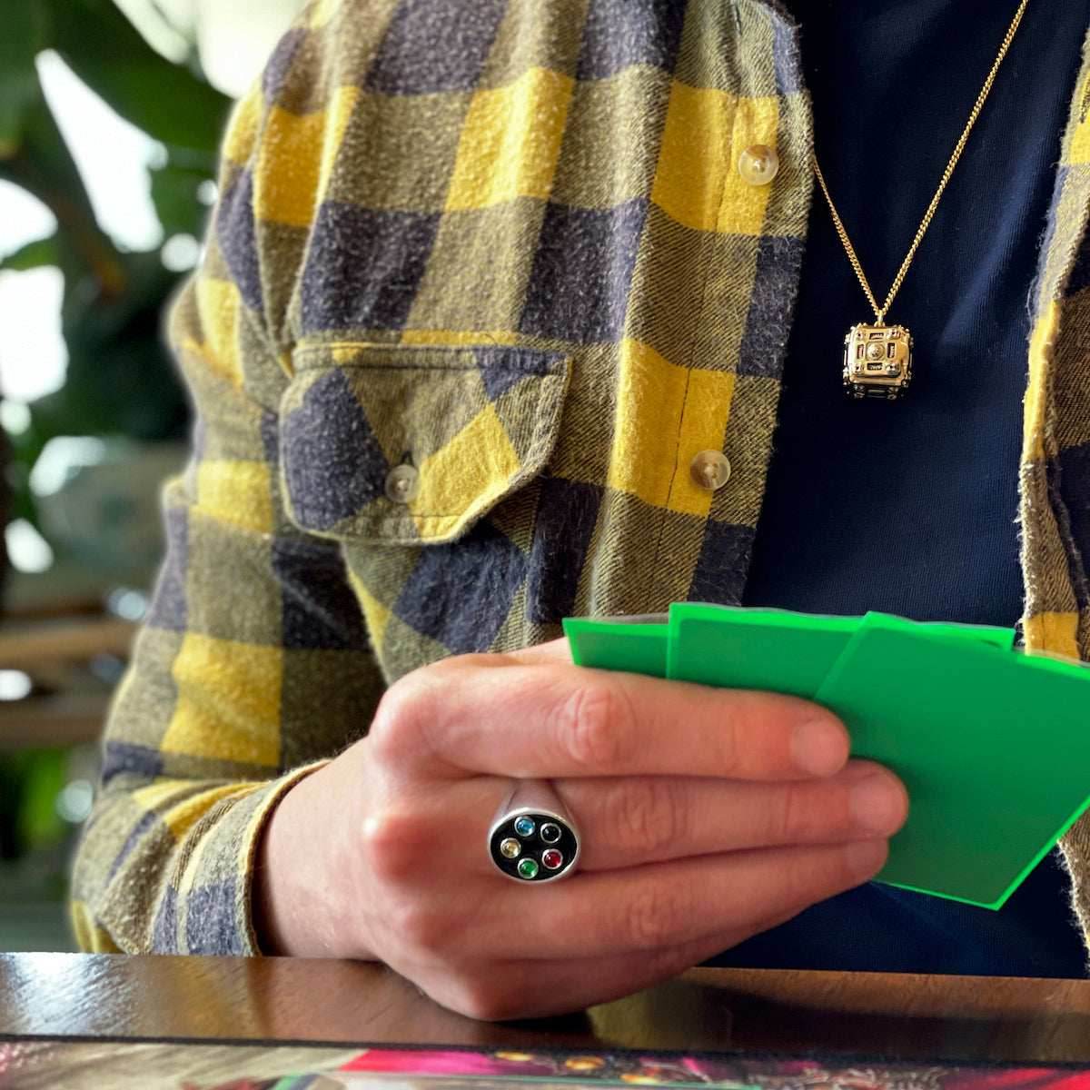 Magic: The Gathering X RockLove Pip Signet Ring - Size 6