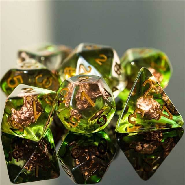 Druid (Wolf Head) Green/gold Dice w/ Golden Wolf Head 7-Dice Set Rpg - 