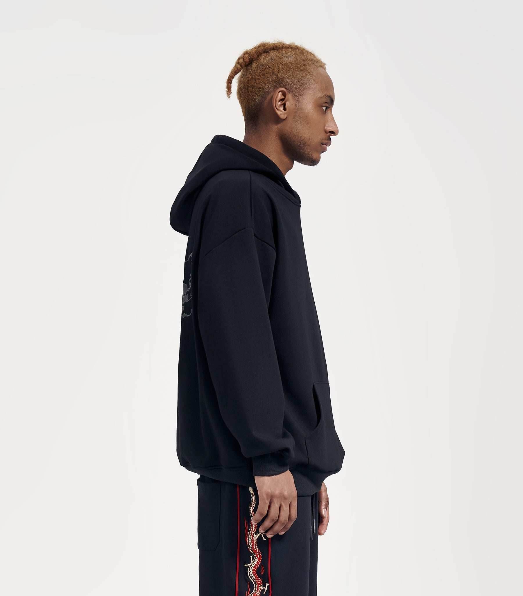 KH9102 Kirin Embroidery Hoodie - Black / S