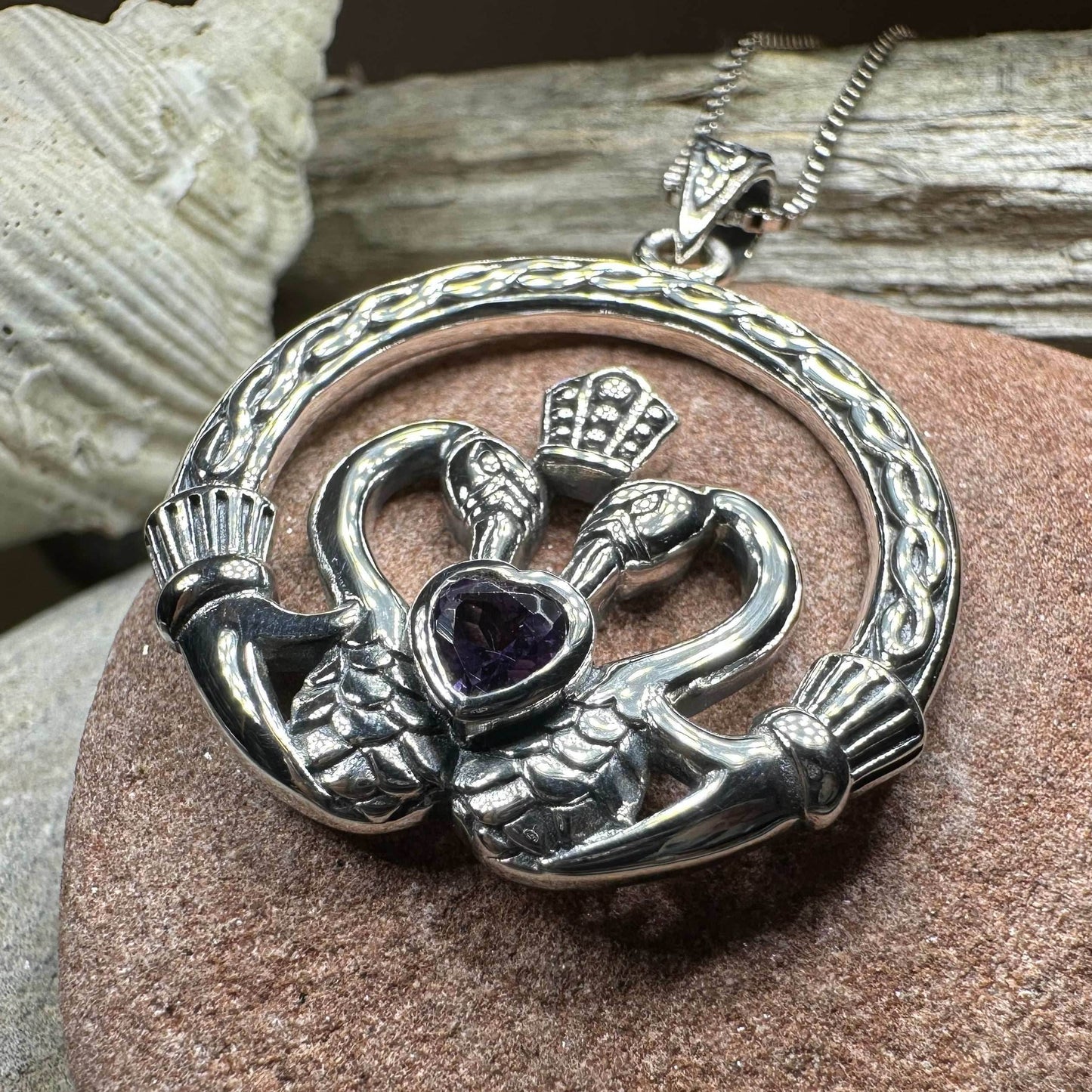 Celtic Swan Claddagh Necklace - 18 / Garnet