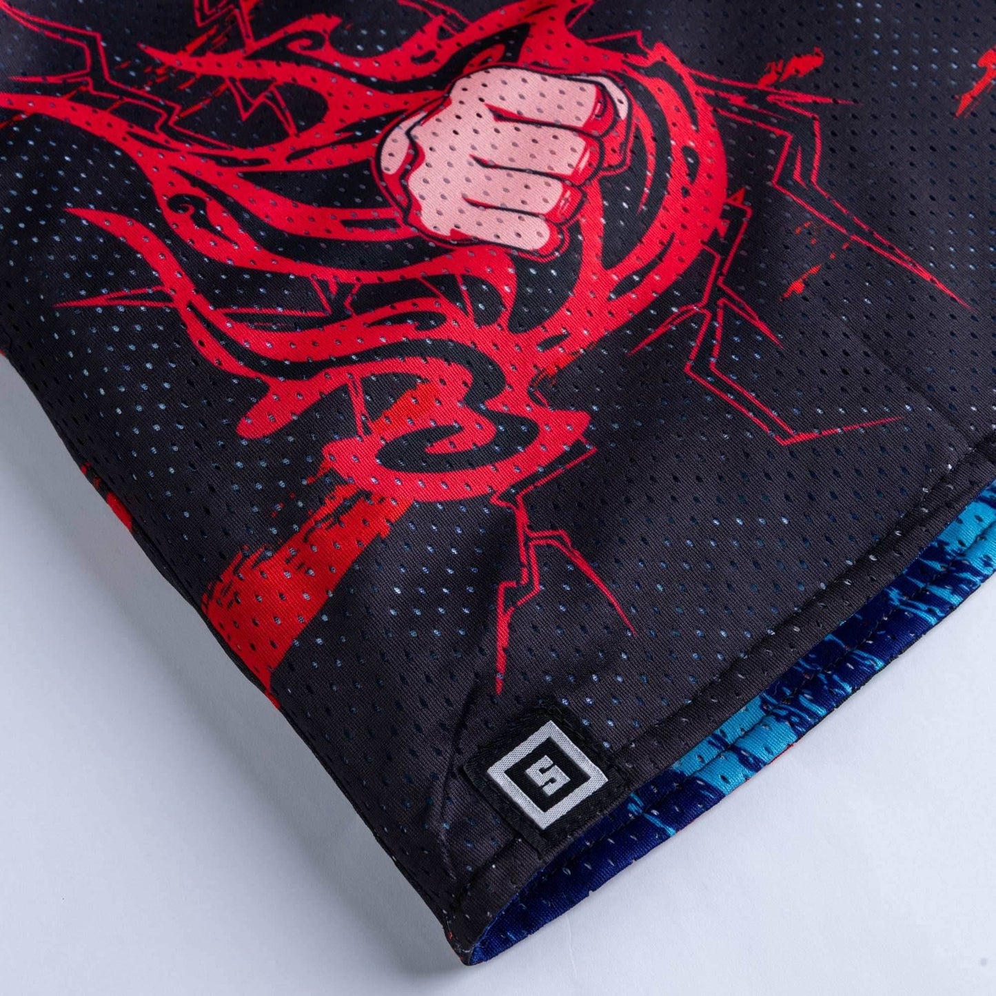 Black Fist - X-Small