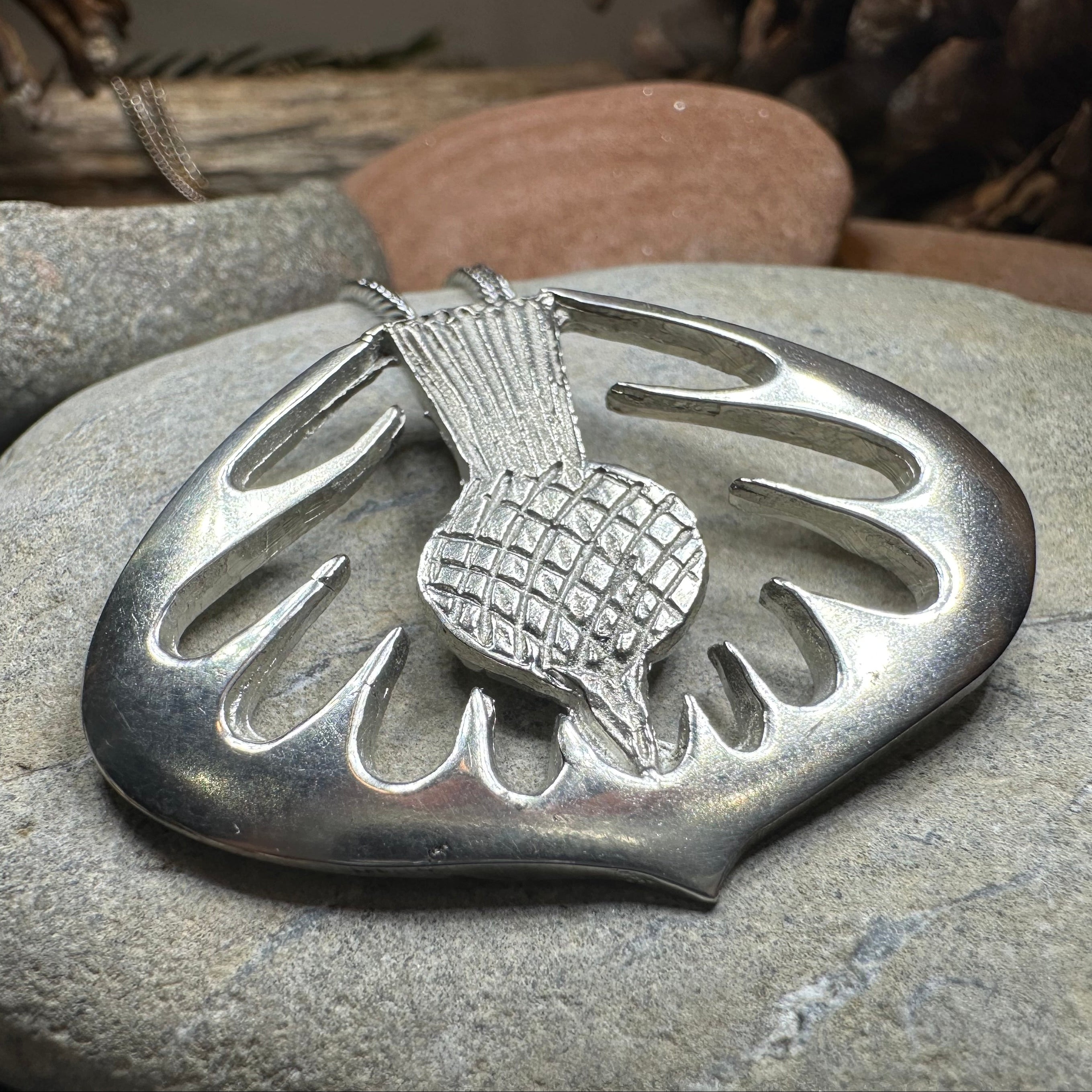 Mackenzie Thistle Necklace