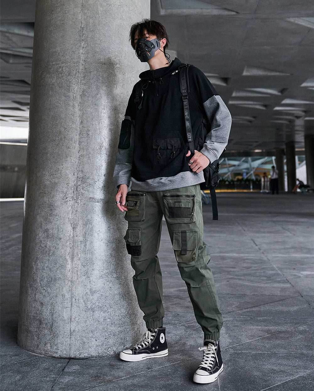 5130 Classic Urban Cargo Pants - Black / S